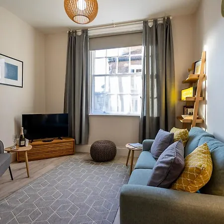 Heart Of The Luxury * York